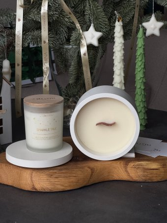 Ароматическая свеча 23.lucerna В матовом стекле (аромат The Holiday Spirit)