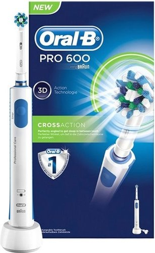 Электрическая зубная щетка Oral-B Pro 600 Cross Action D16.513 (белый)