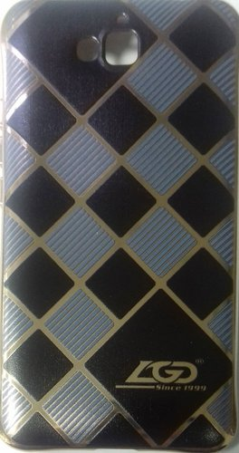 Чехол для телефона LGD Клетка для Huawei Y6 (черный) - 1/1